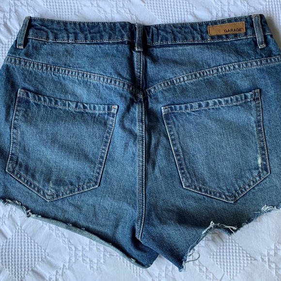 Garage Jean shorts - Picture 2 of 5